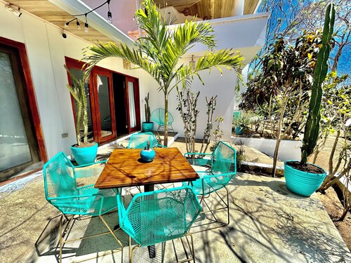 Beautiful Villa, 7 min walk from the breathtaking Playa Maderas, Nicaragua