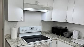 Mikrowelle, Ofen, Herdplatte