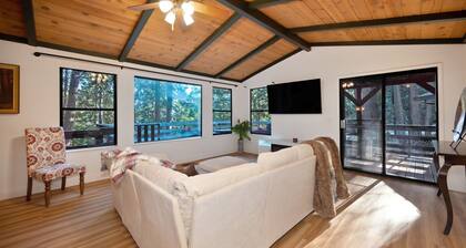 Sierra Pines Lakes • Deck • Fire Pit • Scenic Views
