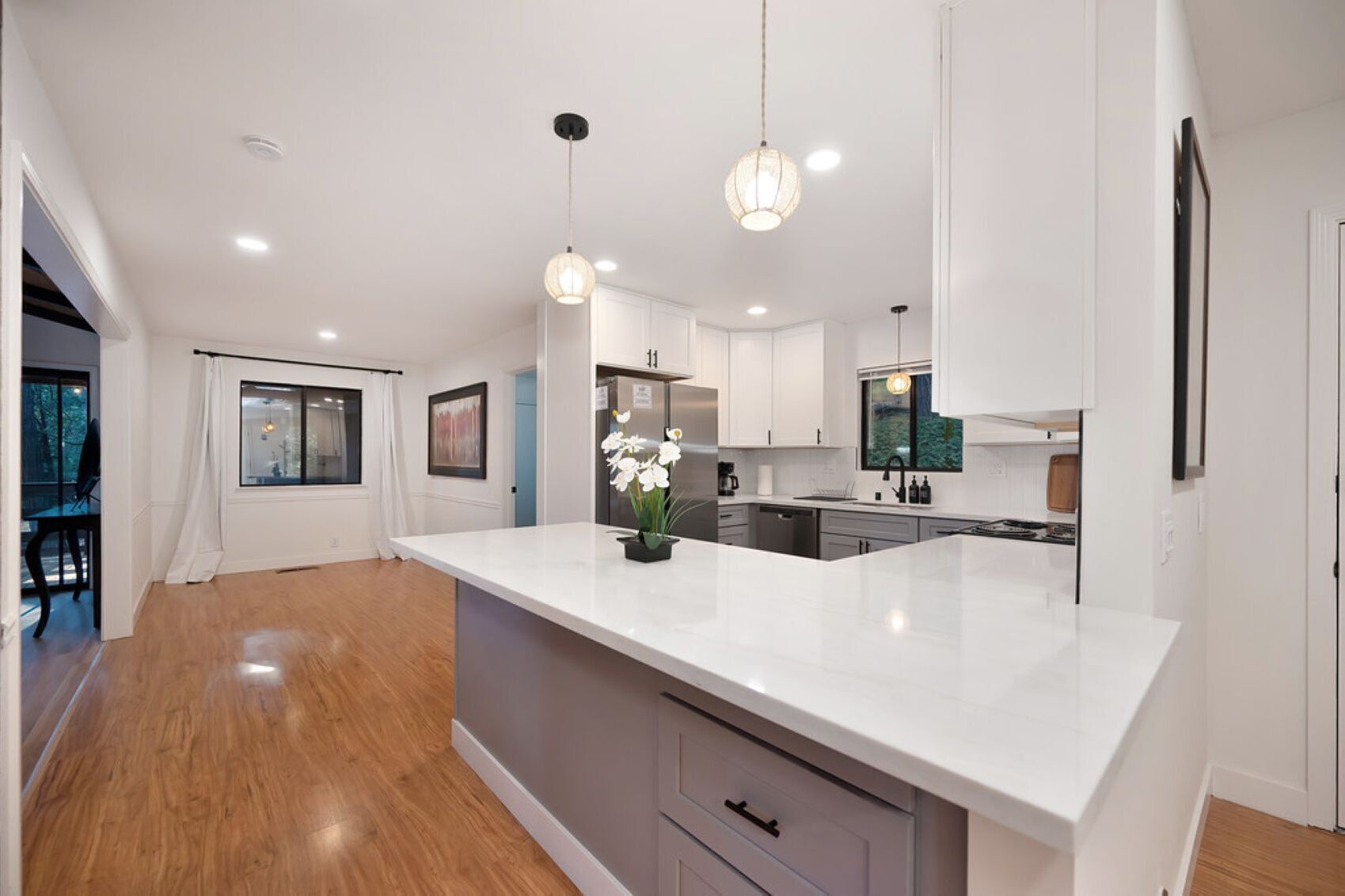 冰箱、微波炉、烤箱、炉灶