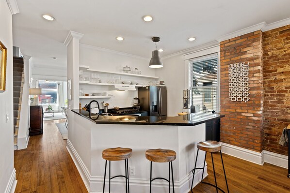 Fridge, microwave, oven, stovetop -
Upscale 3-Story German Village Home - Near Cafés (Columbus)
