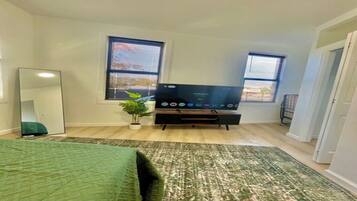 3 Schlafzimmer, Bügeleisen/Bügelbrett, kostenloses WLAN, Bettwäsche