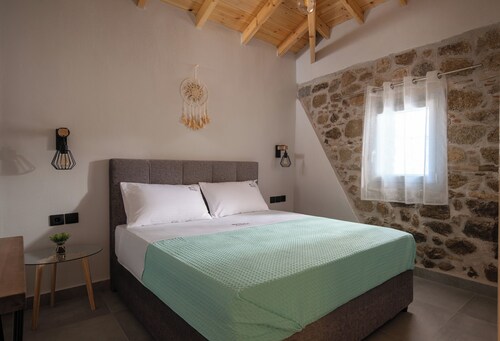 Amira House - Sithonia | Your House Away From House