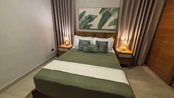 Bügeleisen/Bügelbrett, WLAN, Bettwäsche