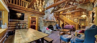 Secluded 10-Acre Riverfront Lodge. Pet-Friendly!