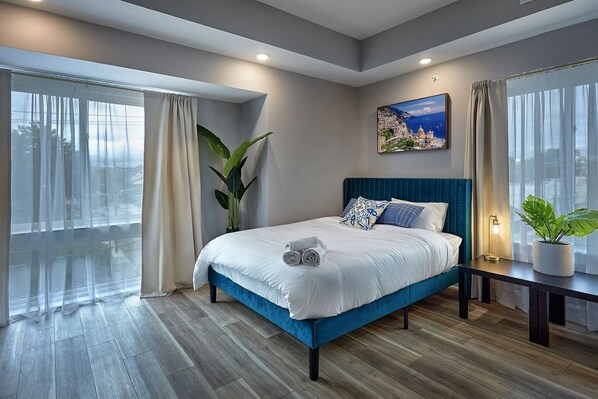 2 habitaciones, tabla de planchar con plancha y wifi gratis 