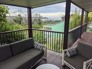 Property grounds - Manyana Beach Getaway:
Spacious house with large deck 2 mins walk to the beach. (Manyana)