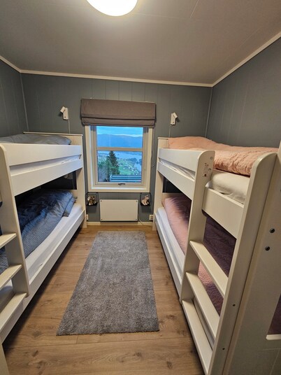 Cozy 7-bed Bavallen apartment near Voss Resort – family ski base