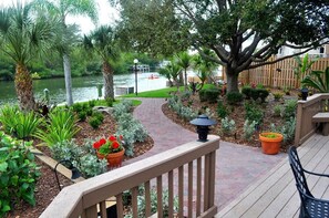 Property grounds -  Experience breathtaking views while kayaking from the bay to the Gulf Beach. (Sarasota)