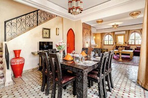 Dining - Privatif Luxe (Marrakech)