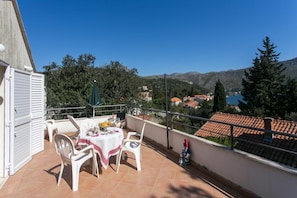 Apartment | Balkon