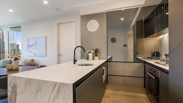 Apartment | Dapur peribadi | Alat memasak/pinggan mangkuk/perkakas dapur