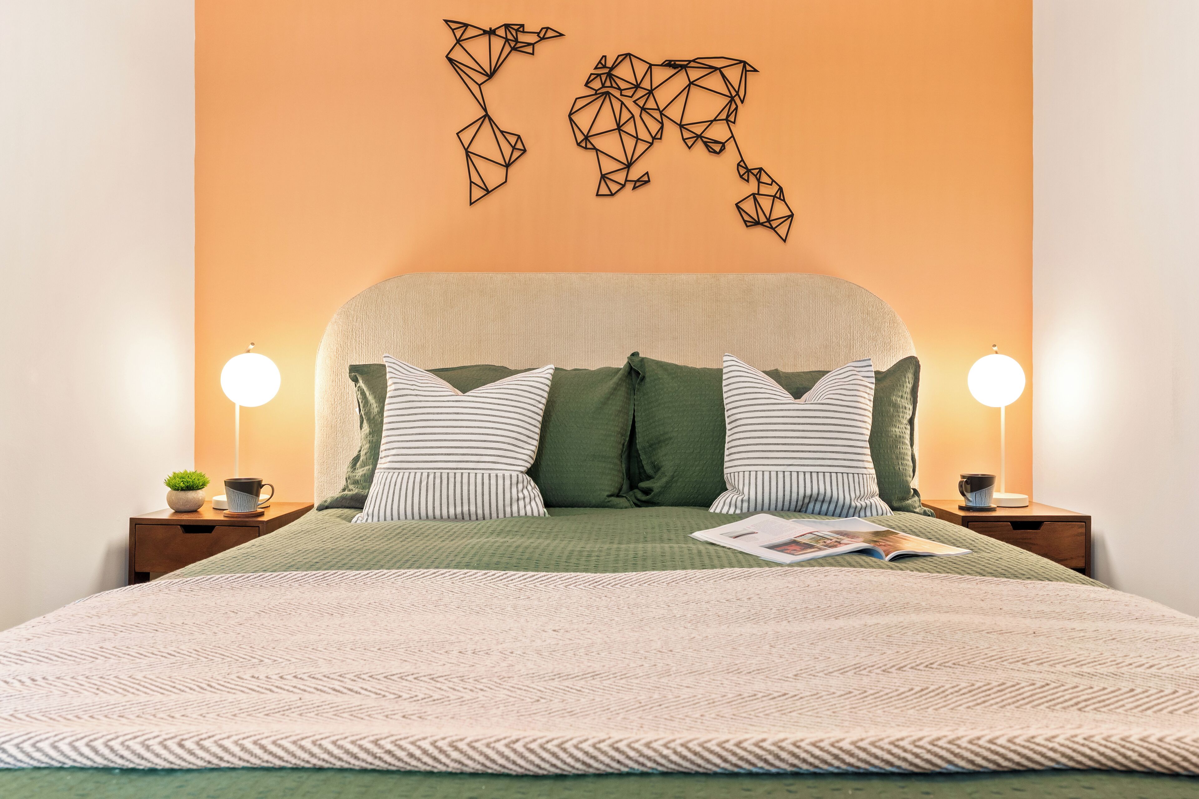 1 soverom, strykejern/-brett, wi-fi (inkludert) og sengetøy