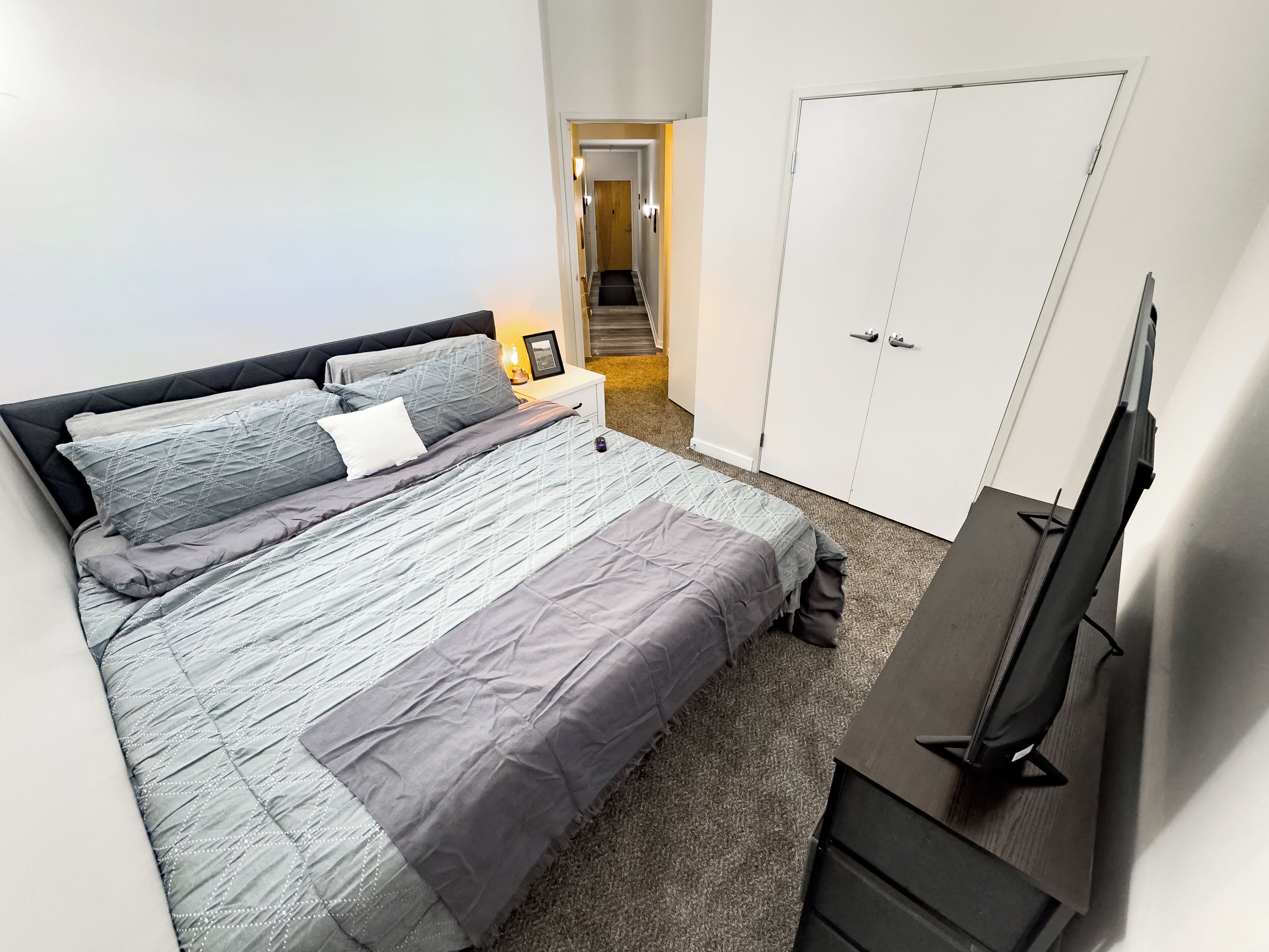 1 間睡房、熨斗/熨衫板、Wi-Fi、床單