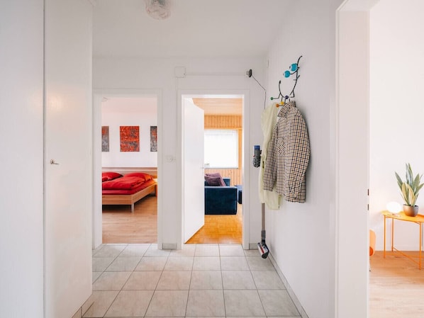 3 Schlafzimmer, Bügeleisen/Bügelbrett, WLAN, Bettwäsche