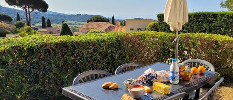 Ristorazione all'aperto