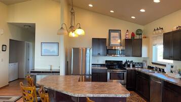 Microwave, oven, stovetop, dishwasher