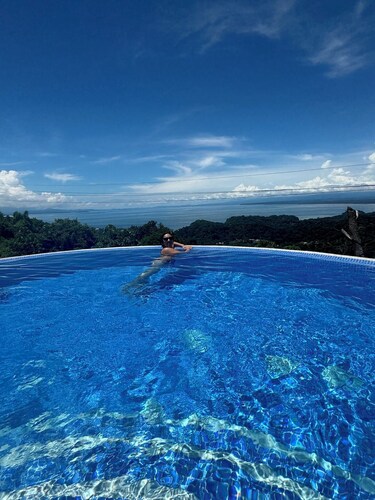 Brand New Luxe Condo - Amazing Ocean & Jungle Views