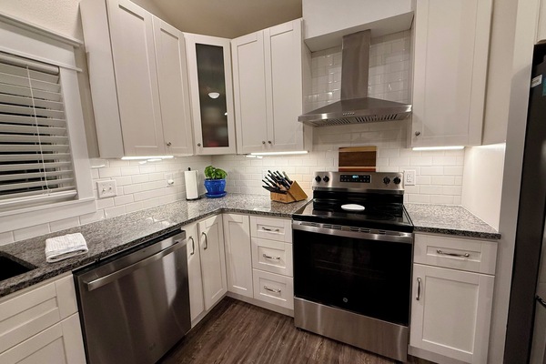 Microones, forn, placa de cuina i rentaplats