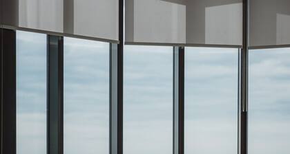 Panoramic Lake View 2-bed With Pool,