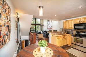 Interior - In-Town, 2BR 2BA, Sunny, Open, Spectacular Views, KING Bed (Breckenridge)