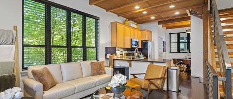 Smart TV, books, offices