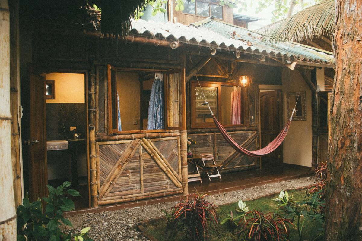 Room 14 | Wifi gratis y ropa de cama