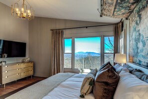 5 Schlafzimmer, Bügeleisen/Bügelbrett, WLAN, Bettwäsche