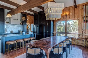Dining - Luxury Beech Mountain Chalet • Views • Hot Tub • Sauna • Game Loft • Sleeps 20 (Beech Mountain)