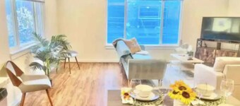 4BR/4BA Queen Anne Retreat & Easy Port Access!