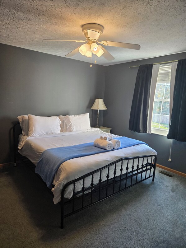 4 chambres, Wi-Fi, literie fournie