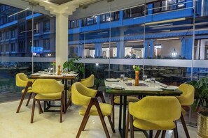 تناول الطعام