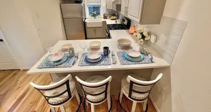 Lower Queen Anne Townhome