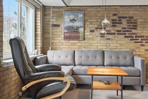 Televisión de pantalla plana, reproductor de DVD