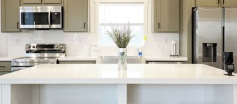 3-bedroom house in welcoming Santee with AC