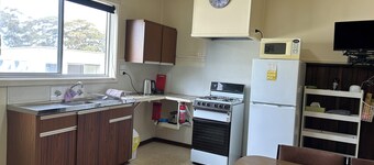 Bungalow 4 – “Blue Wren Retreat” A spacious two bedroom self-contained bungalow