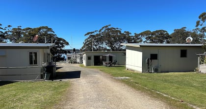 Bemm River Bungalows #4 – A spacious two bedroom self-contained bungalow