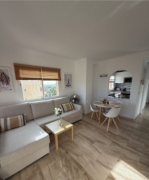 Living area - Casa Ricardo Penthouse – Your Mediterranean Escape (Costa)