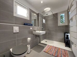 Towels - Les Pins by Interhome (Saint Aygulf)