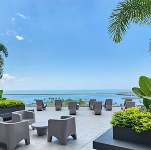 Lounge - Balboa Avenue Sky Suites (Panama City)