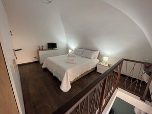 1 bedroom, iron/ironing board, internet, bed sheets - Green House Sea (Bisceglie)