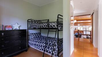 3 sovrum, gratis wi-fi och sängkläder