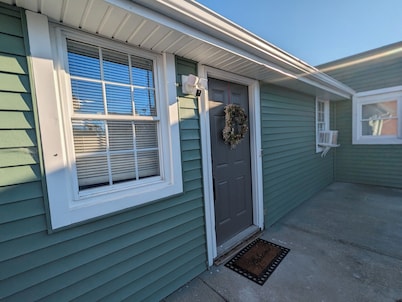 Enjoy your stay in downtown Lorain