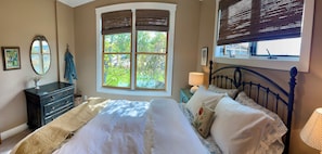 3 عدّة غرف نوم ومكواة/لوح كي وواي فاي وملاءات أسرّة