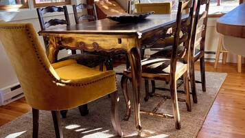 تناول الطعام