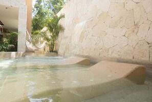 Pool - Tulum Apartment - Private Pool, Wi-Fi & Near beach, restaurants and yoga spots. (Tulum)