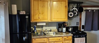 Solo Travelers Paradise