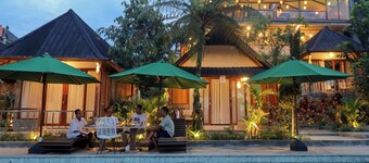 Mina Baturiti Hotel & Resto