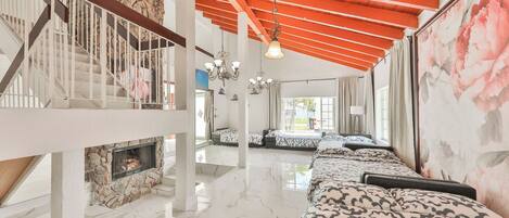 5 bedrooms, iron/ironing board, travel cot, free WiFi