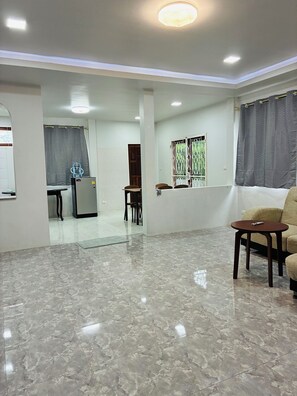 Toys - The Green Horizon Villa Chaweng Hill (Koh Samui)